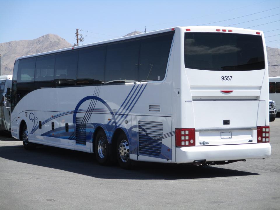 2011 Van Hool T2145 Lift Equipped Highway Coach C44765 - Image 5