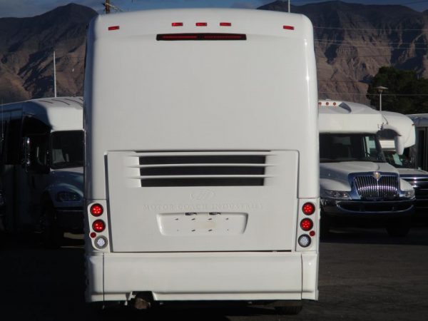 2011 MCI J4500 Highway Coach C65697 - Image 6