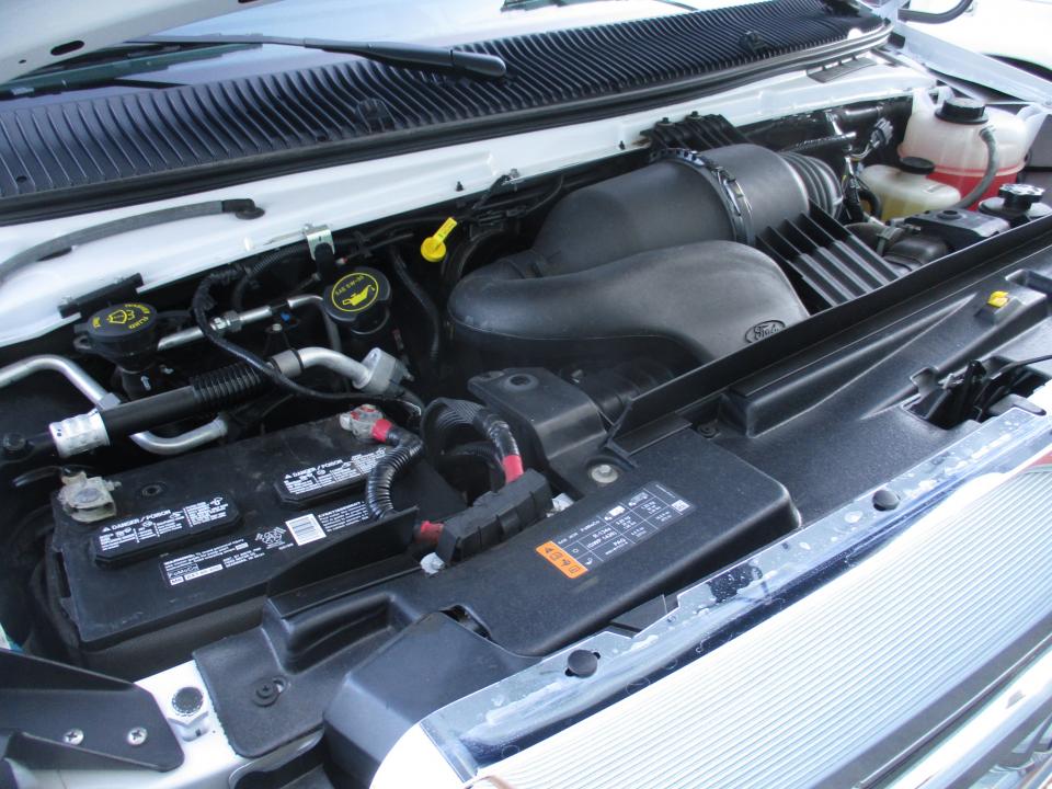 2017 ElDorado Aerotech Shuttle Bus S51606 - Image 12