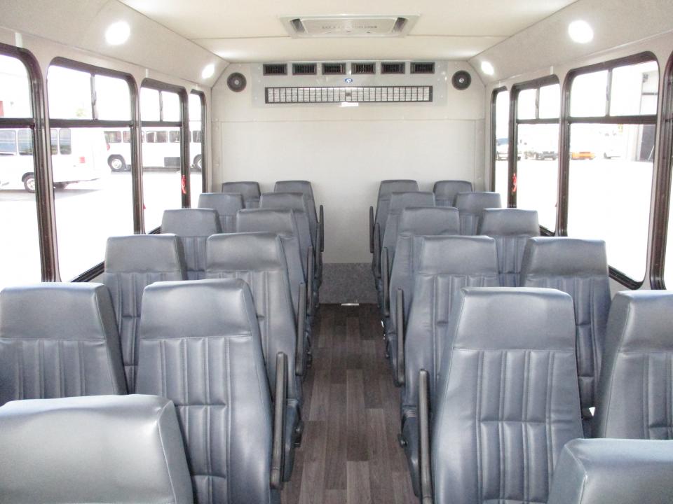 2018 ElDorado Advantage Executive Shuttle Bus S20855 - Image 10