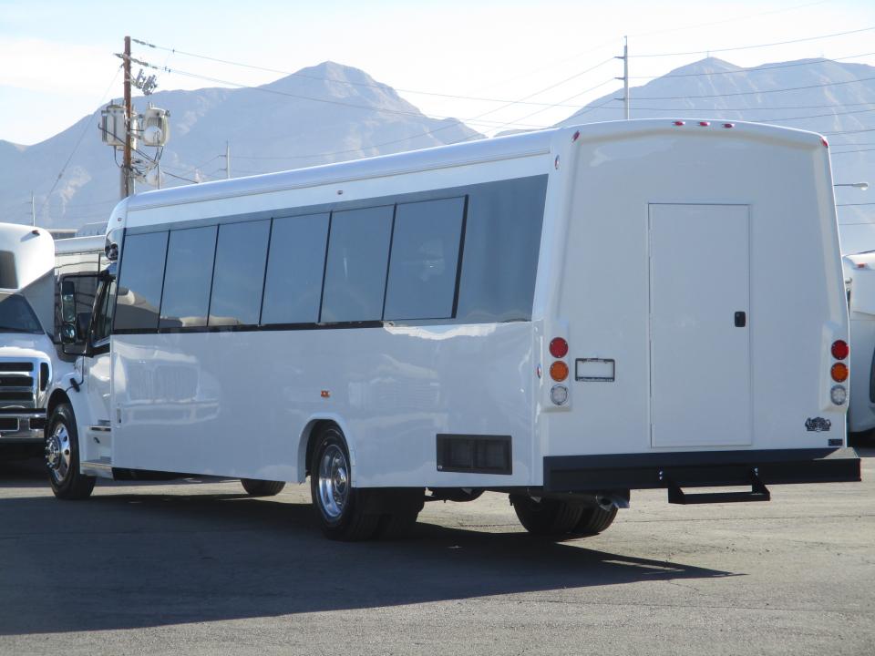 2019 KSIR Bus M2-400RL Shuttle Bus SC9232 v1 - Image 4