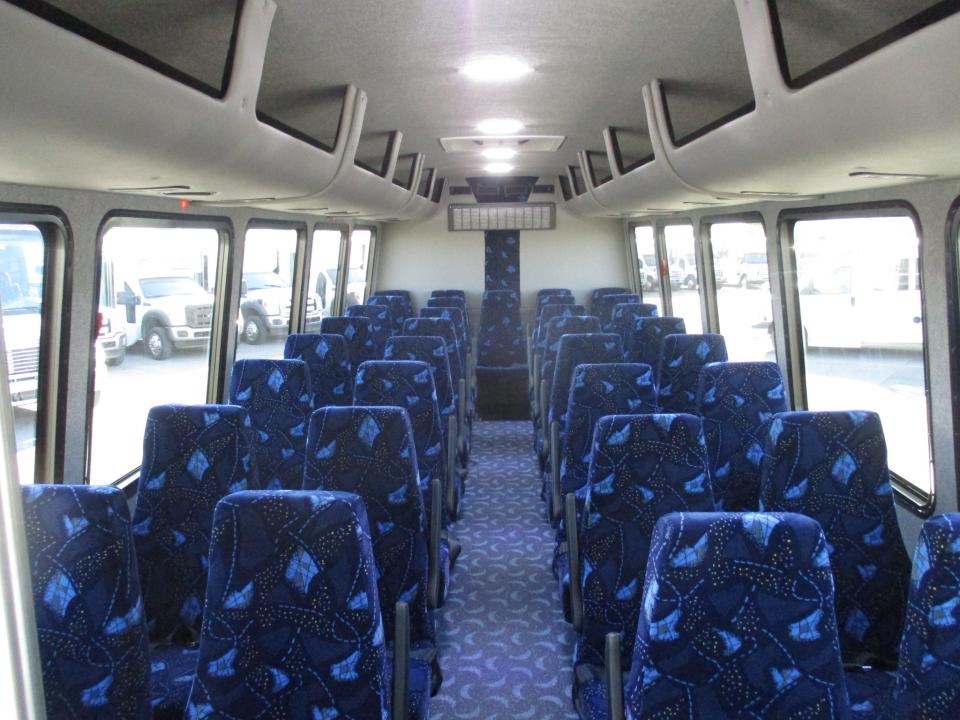 2019 KSIR Bus M2-400RL Shuttle Bus SC9232 v1 - Image 11