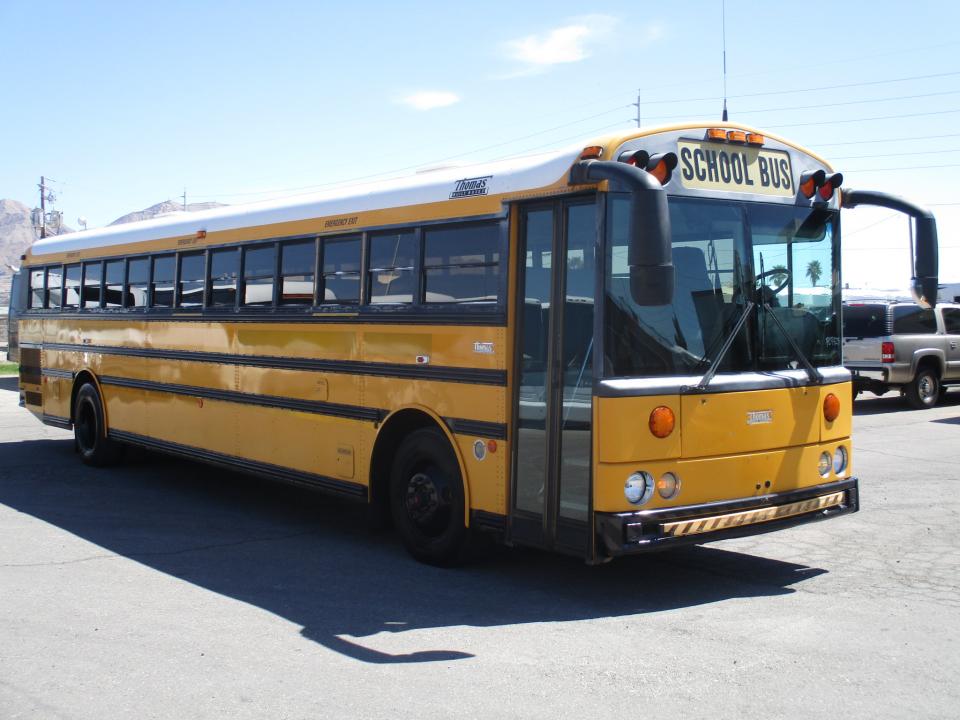 2003 Thomas Saf-T-Liner HDX School Bus B24423 - Image 3
