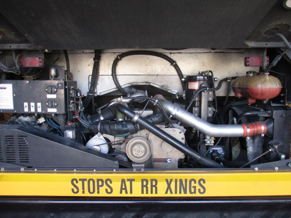 2003 Thomas Saf-T-Liner HDX School Bus B24423 - Image 12