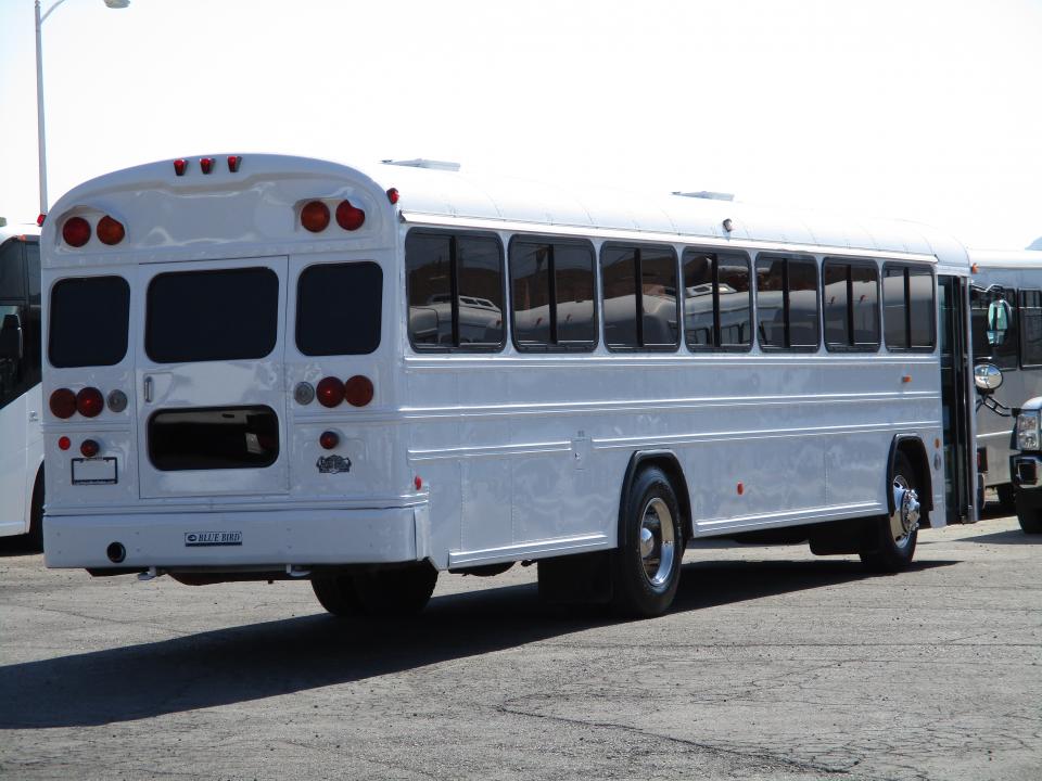 2006 Blue Bird All American FE Bus B34638 - Image 5