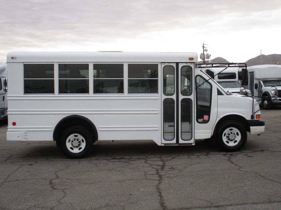 2006 Collins Bus Bantam Daycare Bus B35309 - Image 7