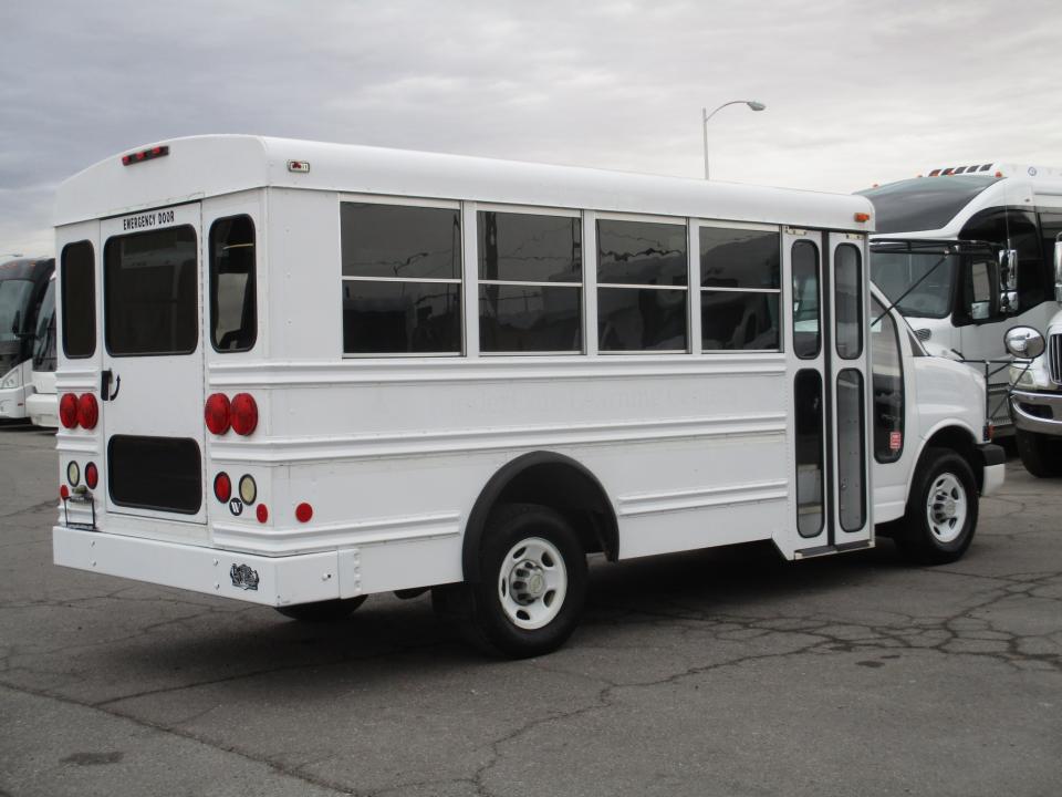 2006 Collins Bus Bantam Daycare Bus B35309 - Image 5