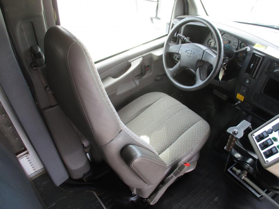 2007 Collins Bus Bantam Daycare Bus S27353 - Image 11