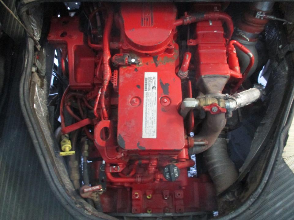 2010 Blue Bird All American FE B74452 - Image 12