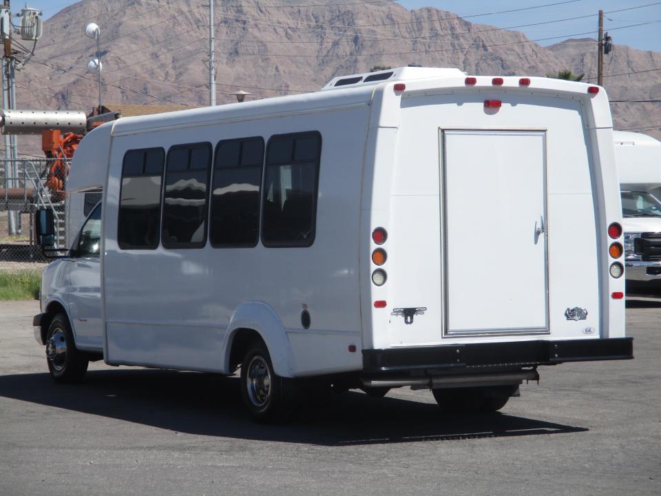 2012 Elkhart Coach ECII Shuttle Bus S49025 - Image 7