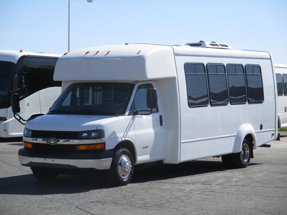 2012 Elkhart Coach ECII Shuttle Bus S50269