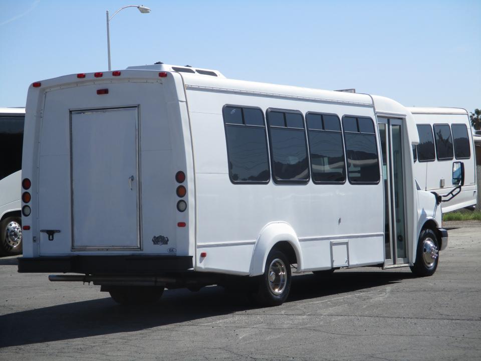 2012 Elkhart Coach ECII Shuttle Bus S50269 - Image 7