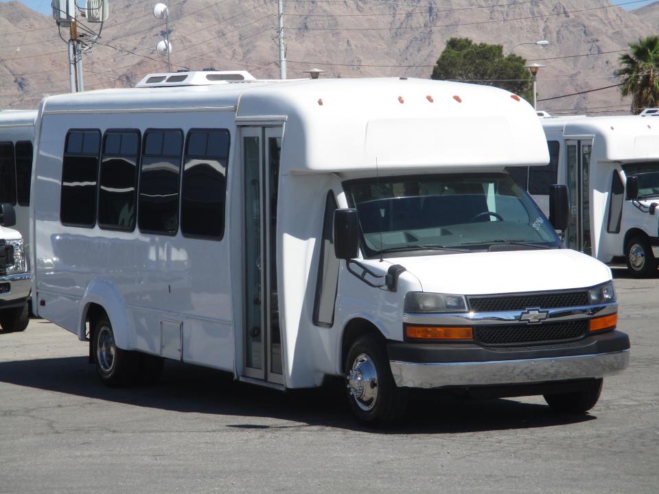 2012 Elkhart Coach ECII Shuttle Bus S50460 - Image 5