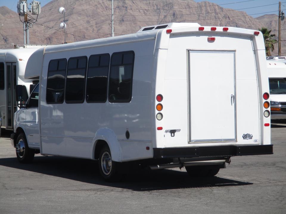 2012 Elkhart Coach ECII Shuttle Bus S50779 - Image 7