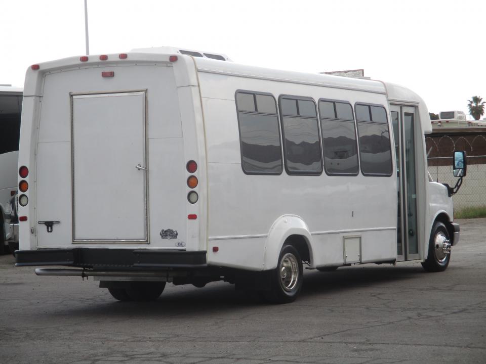 2012 Elkhart Coach ECII Shuttle Bus S50850 - Image 7