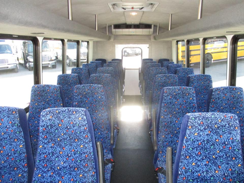 2012 Starcraft Allstar MVP Shuttle Bus S05996 - Image 9