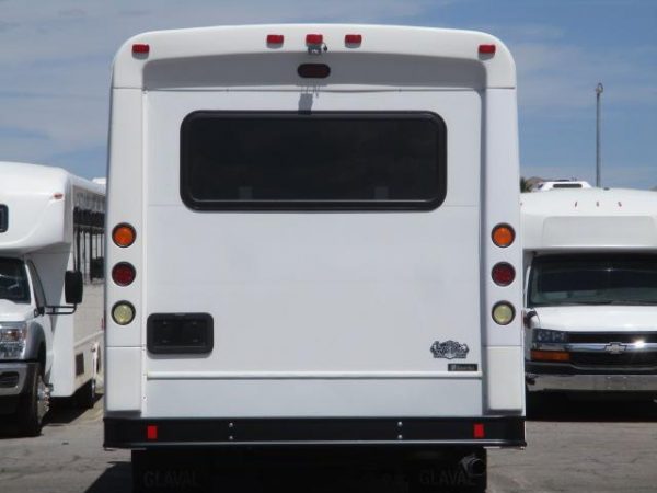 2013 Glaval Bus Entourage Wheelchair Shuttle S86551 - Image 3