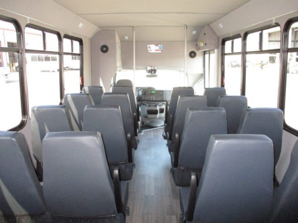 2018 ElDorado Advantage Executive Shuttle S29756 - Image 10