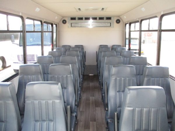 2018 ElDorado Advantage Executive Shuttle S29756 - Image 9