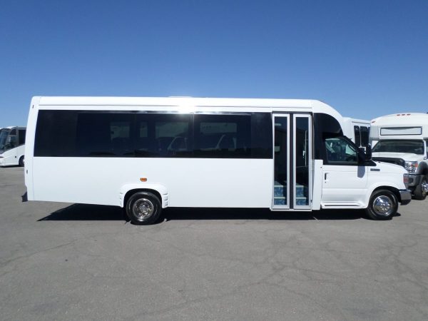 Passenger Side Shot of 2016 KSIR E4-290RL Shuttle Bus