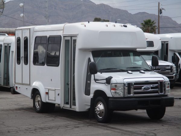 2012 Elkhart Coach ECII Wheelchair Bus S36175 - Image 3