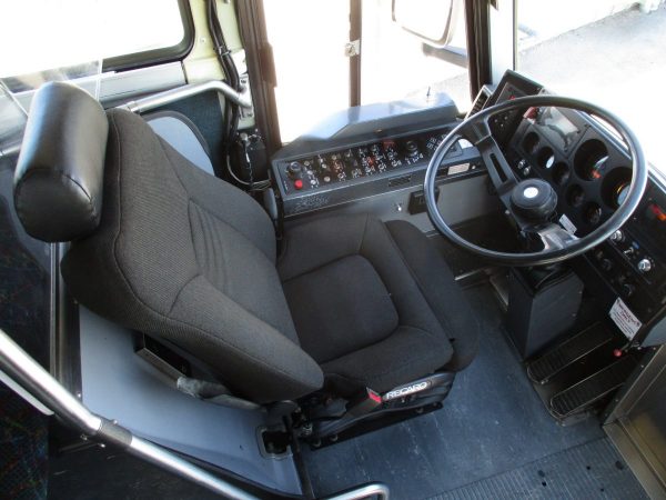 Drivers Seat 2004 MCI D4000 ADA Highway Coach