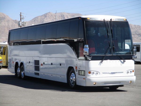 Exterior Shot of 2008 Prevost H3-45 Highway Coach