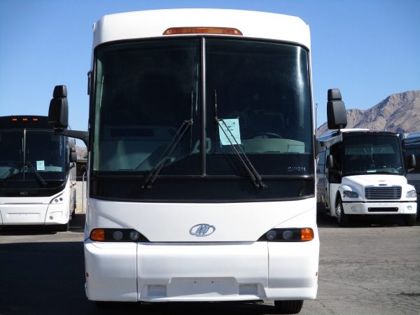 2006 MCI J4500 Highway Coach C63294 - Image 2