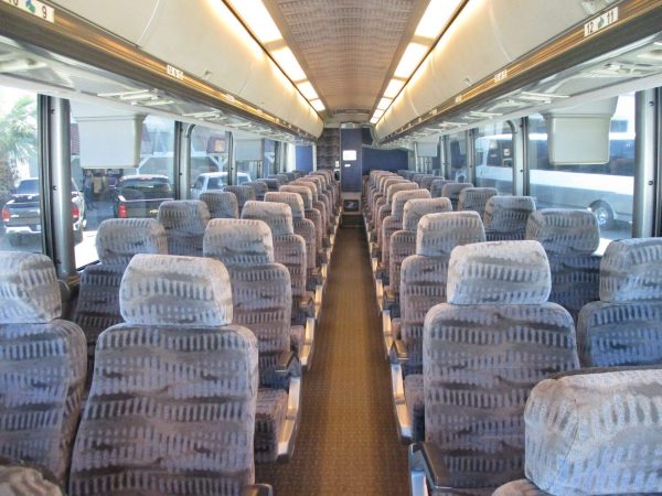 2006 MCI J4500 Highway Coach C63294 - Image 9