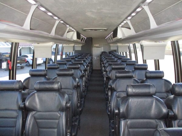 2013 Turtle Top Odyssey XL Shuttle Bus SM8946 - Image 9