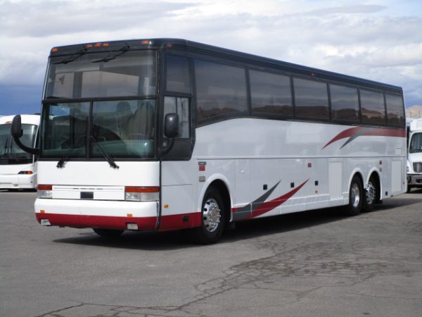 2001 VanHool T2145 Lift Equipped Highway Coach C44252 - Image 3