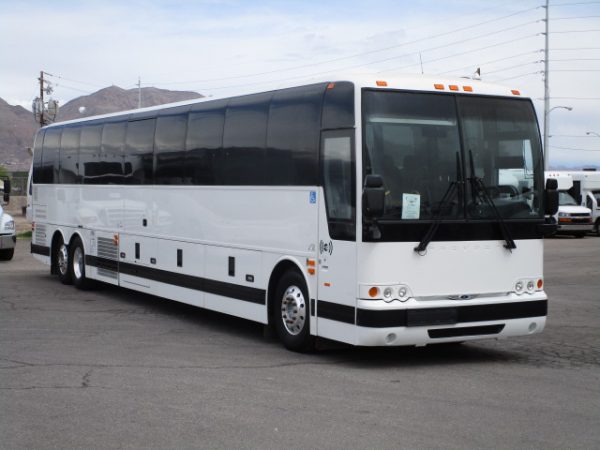 2017 Prevost X3-45 Lift Equipped Highway Coach C37336