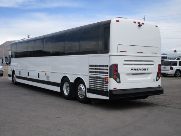 2017 Prevost X3-45 Lift Equipped Highway Coach C37336 - Image 5