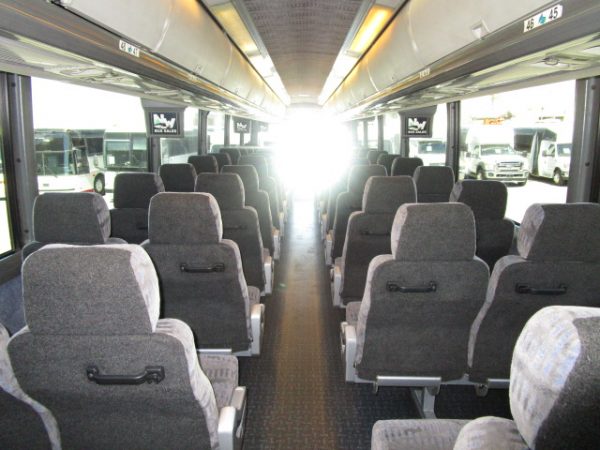 2007 MCI J4500 Highway Coach C64061 - Image 10