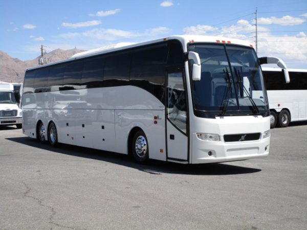 2016 Volvo 9700 Luxury Highway Coach C74044