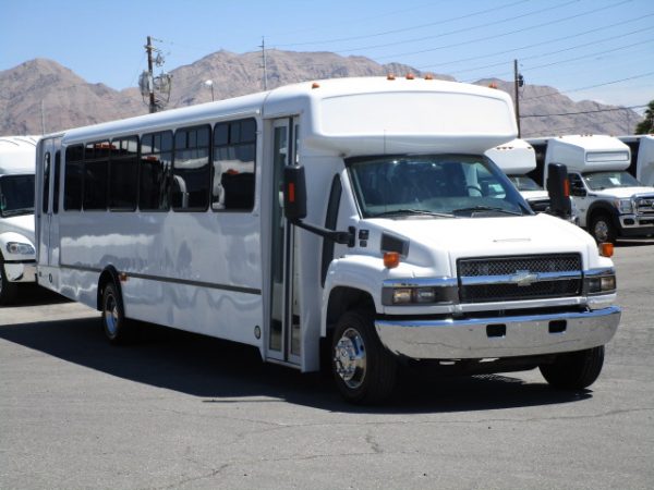 2009 Champion Defender Lift Equipped Shuttle Bus S06636