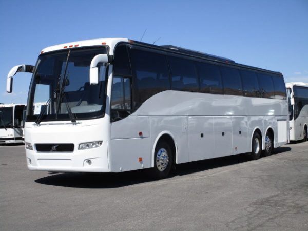 2010 Volvo 9700 Highway Coach C36380 - Image 3
