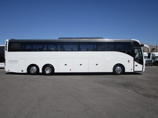 2010 Volvo 9700 Highway Coach C36380 - Image 4