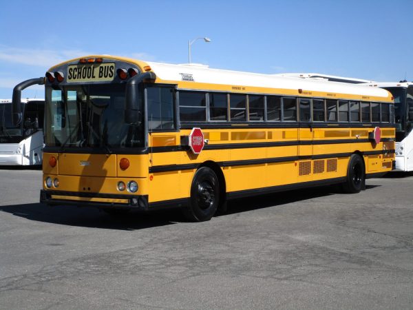 2004 Thomas Saf-T-Liner HDX School Bus B32213 - Image 3