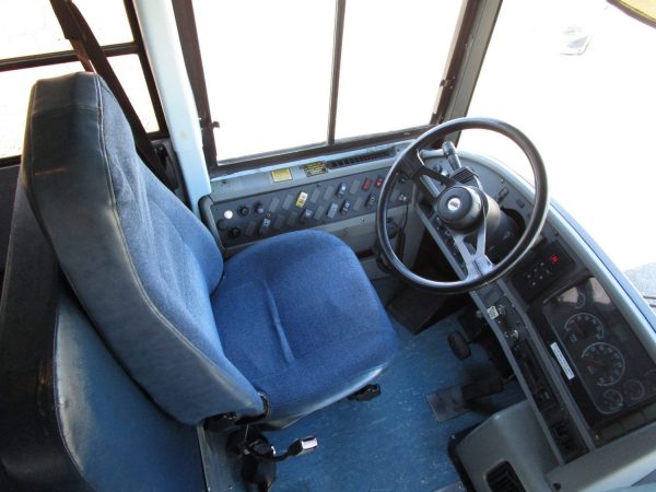 2005 Thomas Saf-T-Liner HDX School Bus B60829 - Image 11