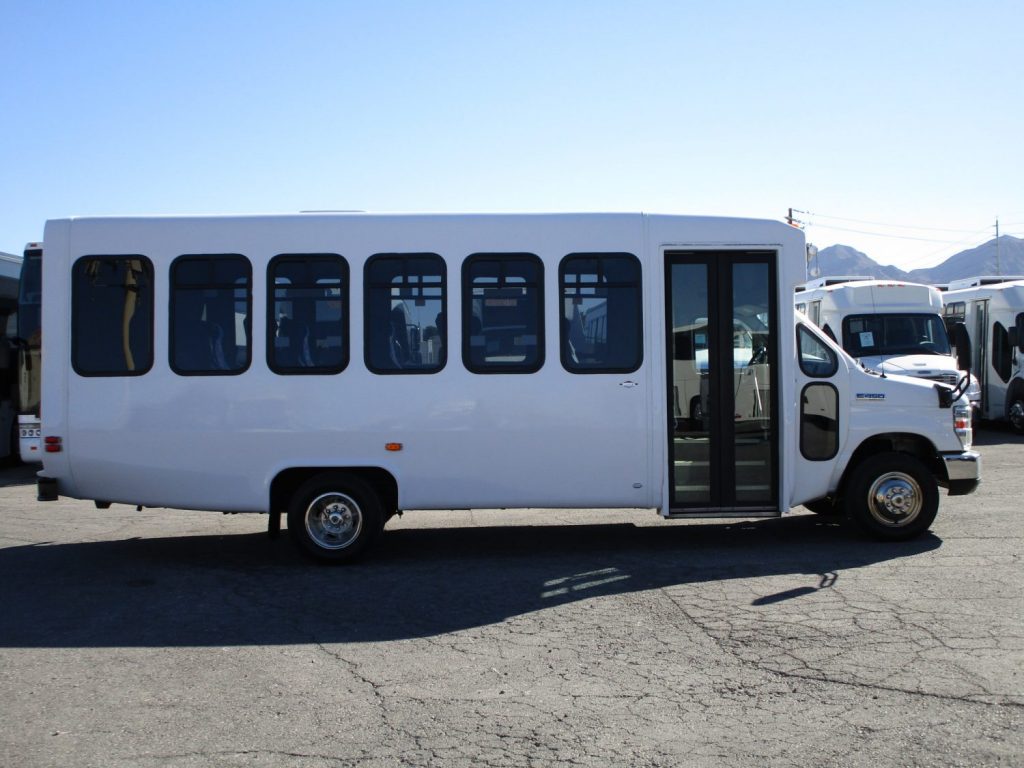 2009 Diamond Coach VIP 2500 Shuttle Bus S23475 Las Vegas Bus Sales