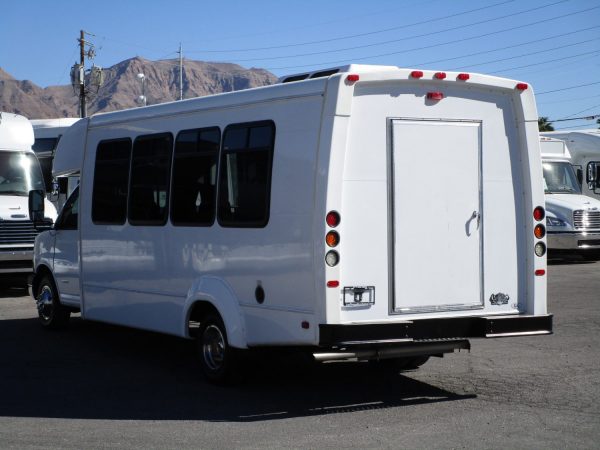 2012 Elkhart  Coach ECII Shuttle Bus S49124 - Image 5