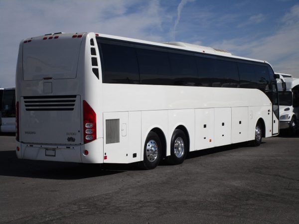 2015 Volvo 9700 Luxury Highway Coach C70555 - Image 7