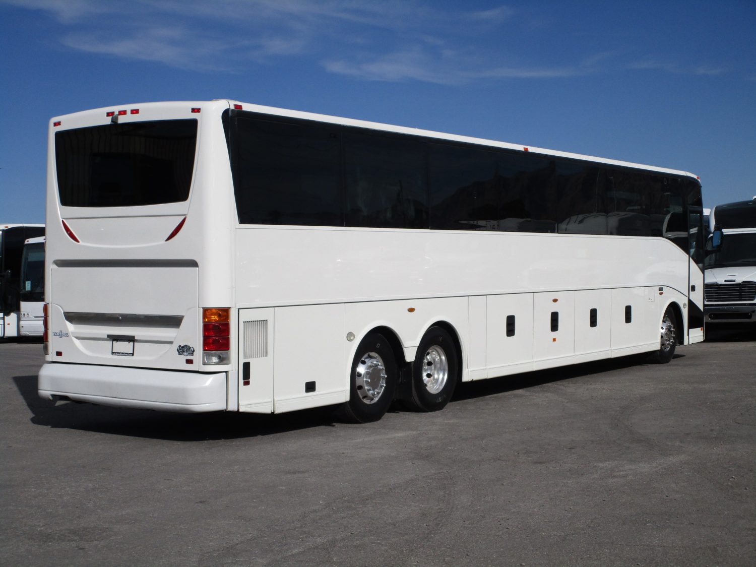 2009 Van Hool C2045 Highway Coach C46876 | lasvegasbussales.com