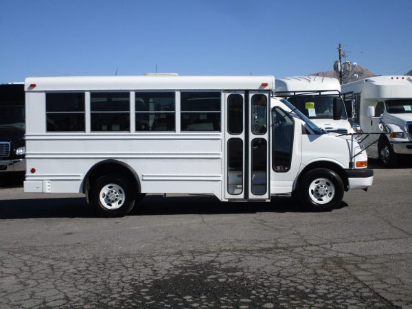 2006 Collins Bus Bantam Daycare Bus Passenger Side