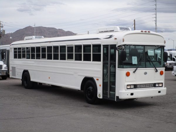 2009 Blue Bird All American Passenger Bus Front Passenger