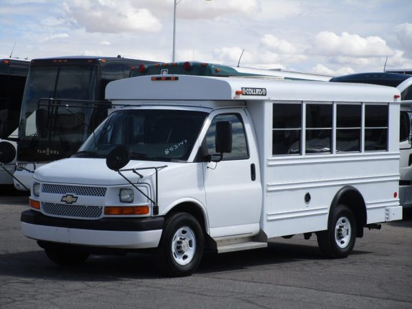 2006 Collins Bus Bantam Daycare Bus B53147 - Image 3
