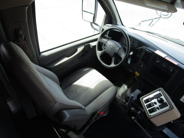 2006 Collins Bus Bantam Daycare Bus B53147 - Image 11