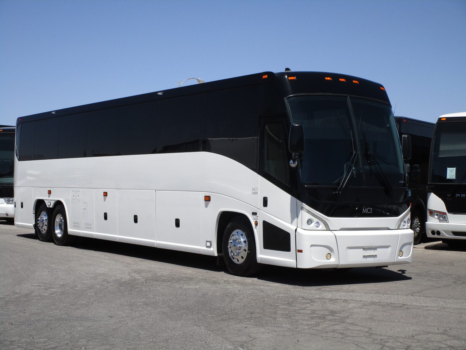 tourist coach bus for sale