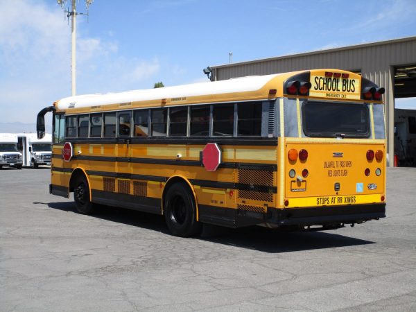 2005 Thomas Saf-T-Liner HDX Lift Equipped School Bus B60718 - Image 5